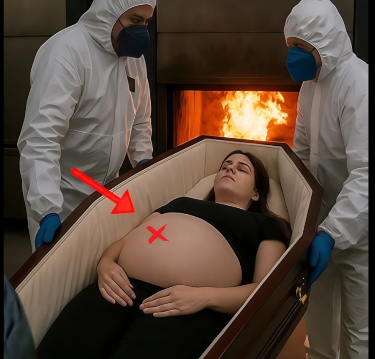 Durant la crémation de votre épouse embarazada et f.@.llecida , votre épouse et comment se le mueve el vientre...-NANA