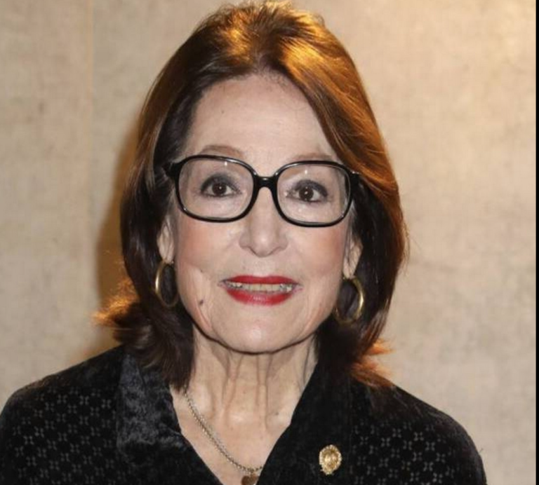 « Adieu Nana » : la chanteuse (90 ans) vient de nous quitter, elle était très… Voir le 1er commentaire