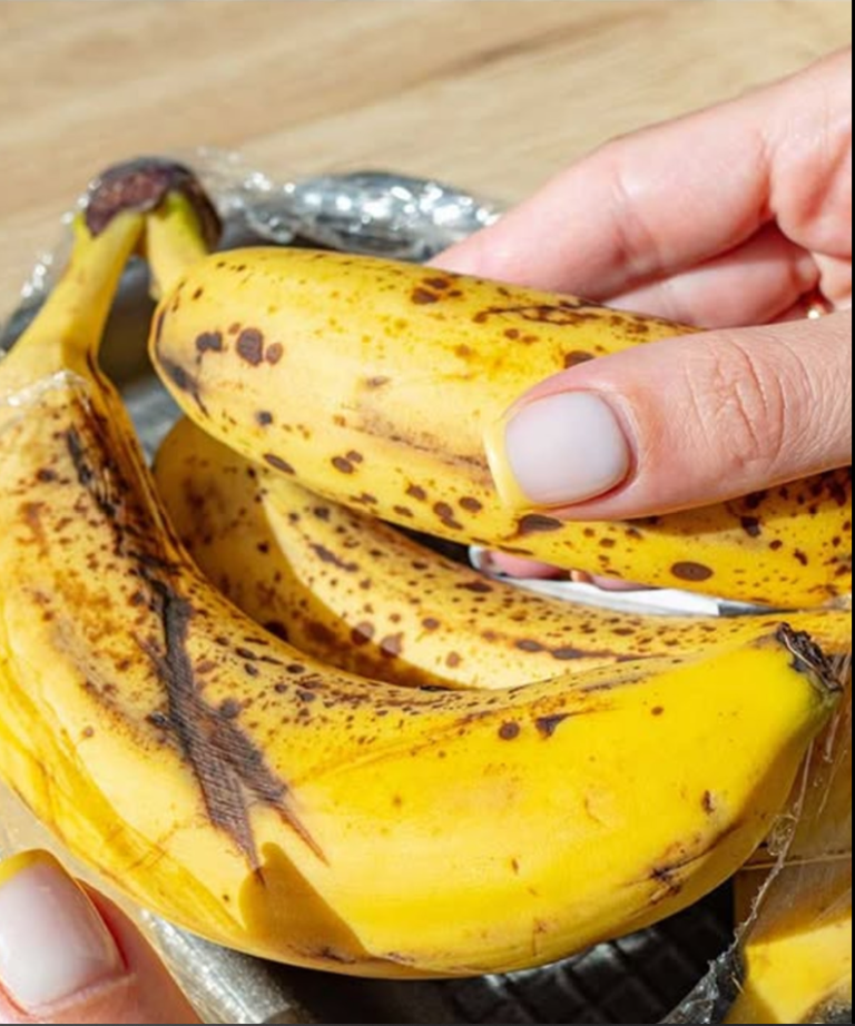 Quelle banane est la plus saine : banane brune tachetée, banane jaune ou banane verte ?