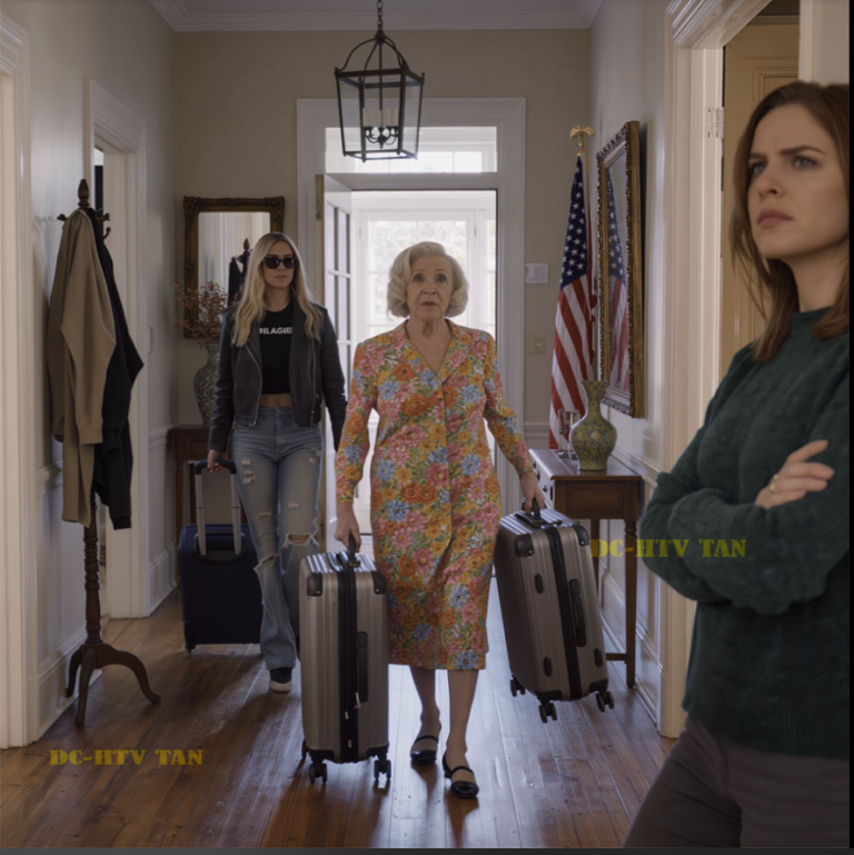 MA MÈRE A ANNONCÉ : « CHÉRIE, VOICI LA NOUVELLE PROPRIÉTAIRE DE TON APPARTEMENT. » EN FAISANT ACCROCHER LA PIÈCE…